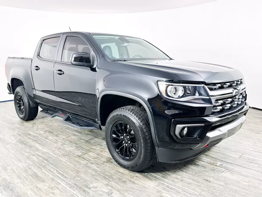 2022 Chevrolet Colorado Z71 photo 1