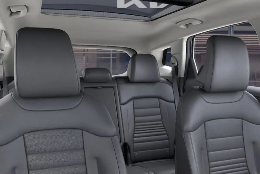 2025 Kia Sportage Hybrid photo 1