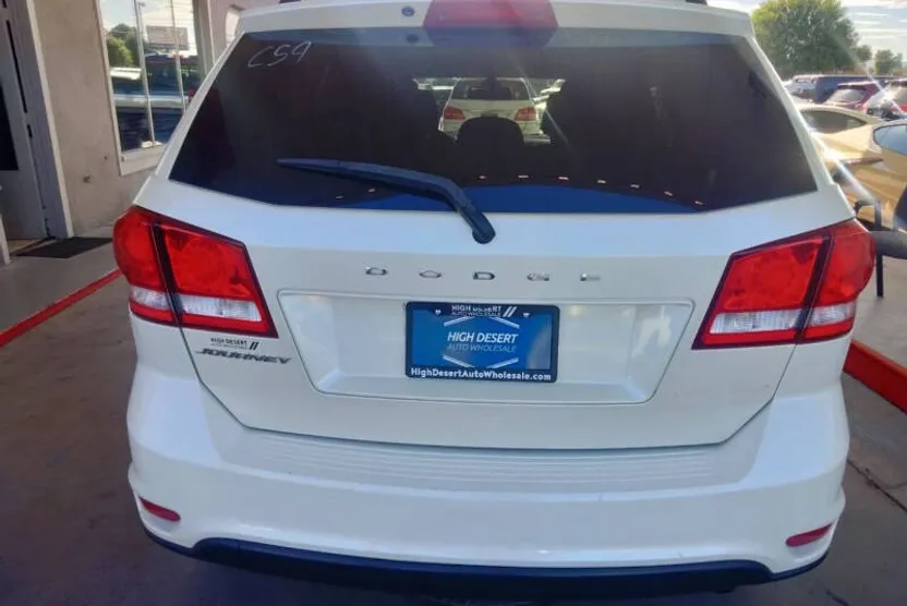 2019 Dodge Journey SE photo 1