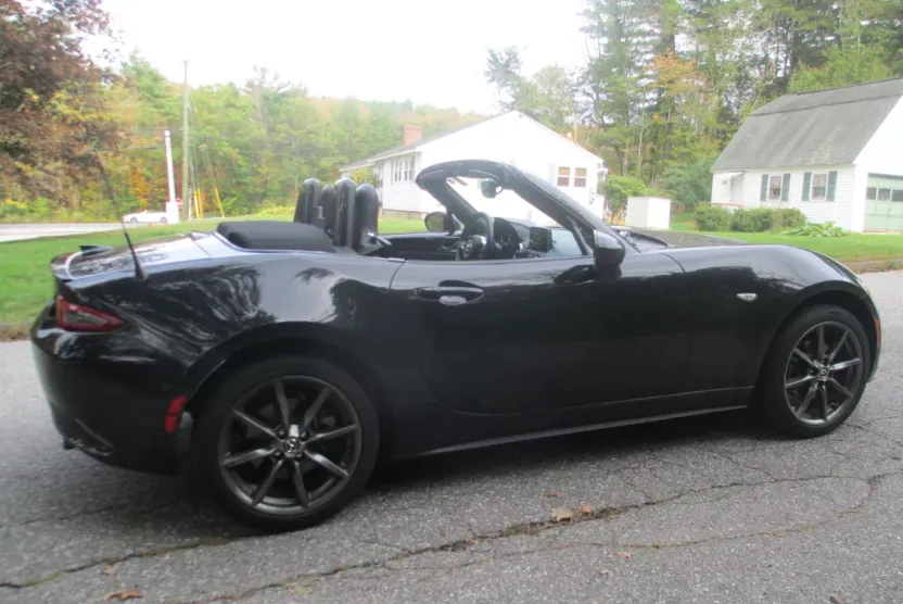 2016 Mazda MX-5 Miata Miata Grand Touring photo 1