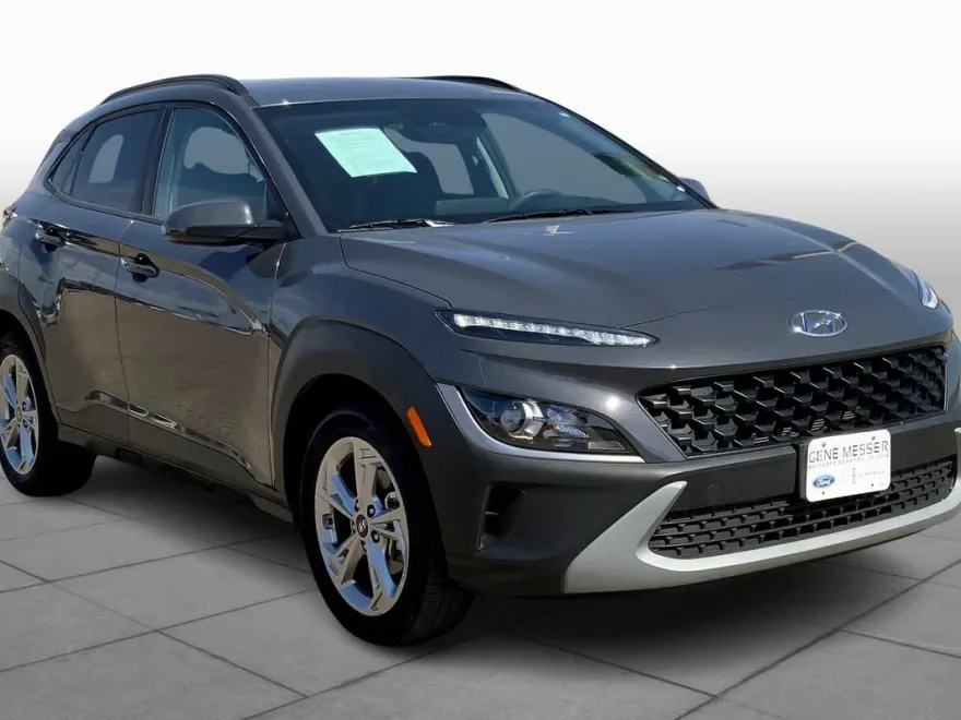 2023 Hyundai Kona SEL photo 1