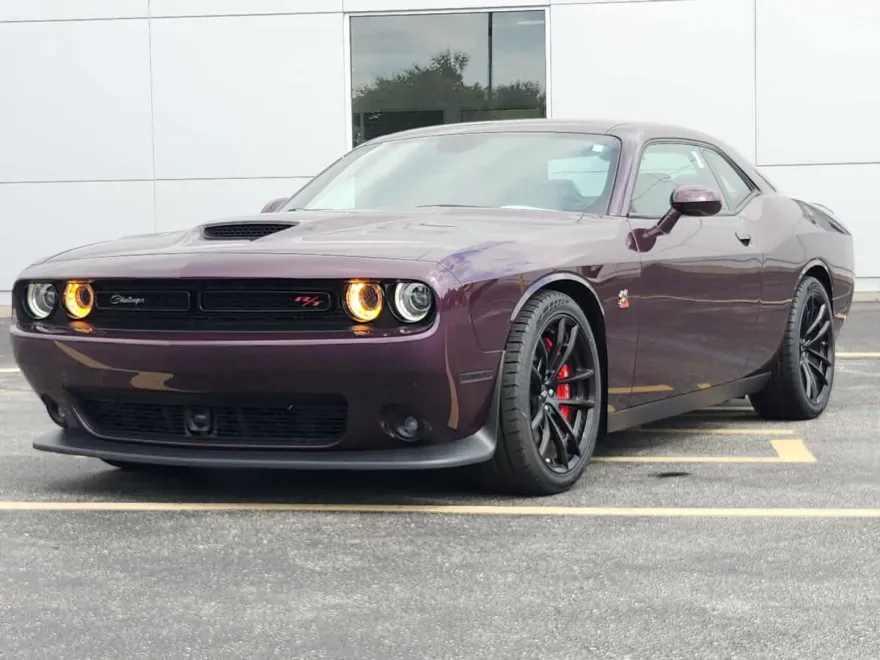 2022 Dodge Challenger R/T Scat Pack photo 1
