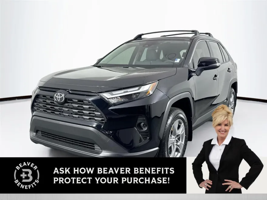 2025 Toyota RAV4 Hybrid XLE photo 1