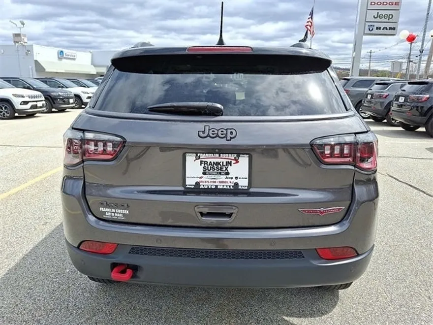 2022 Jeep Compass Trailhawk photo 14