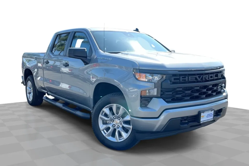 2025 Chevrolet Silverado 1500 Custom photo 1