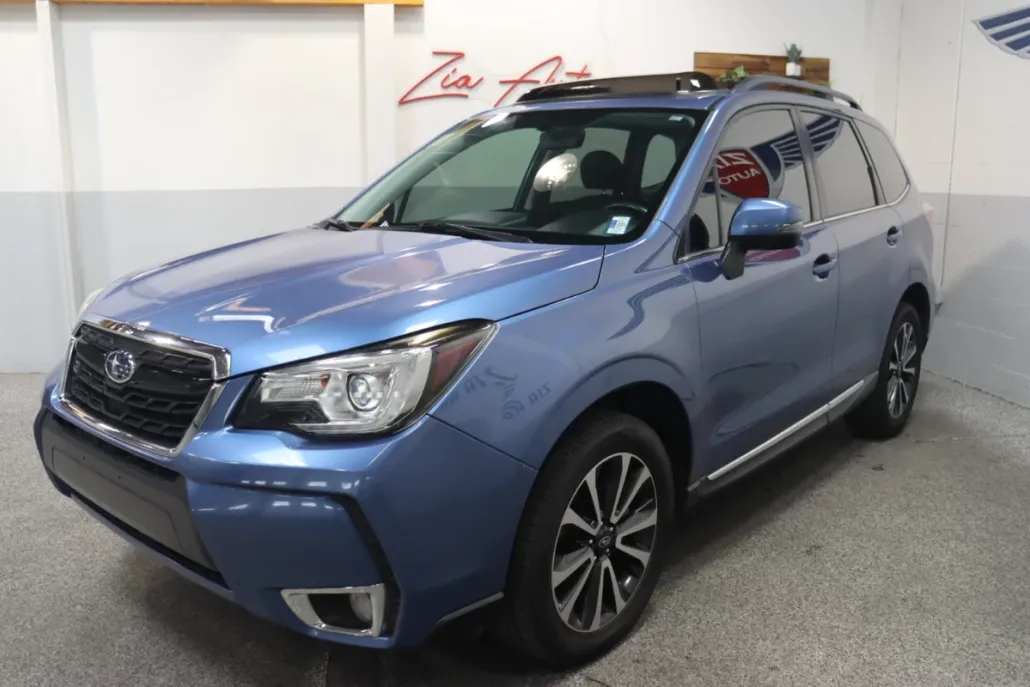 2017 Subaru Forester 2.0XT Touring photo 1