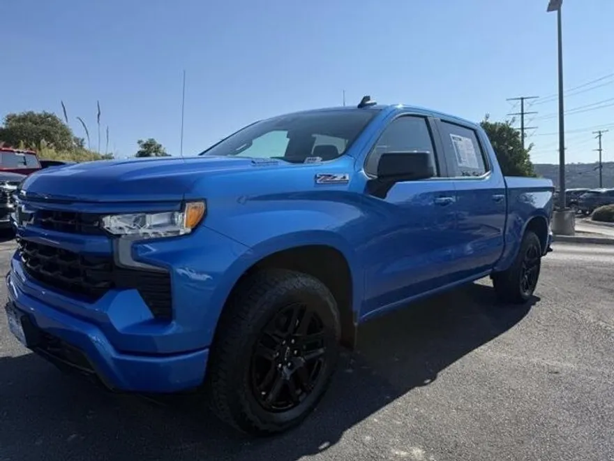 2025 Chevrolet Silverado 1500 RST photo 1