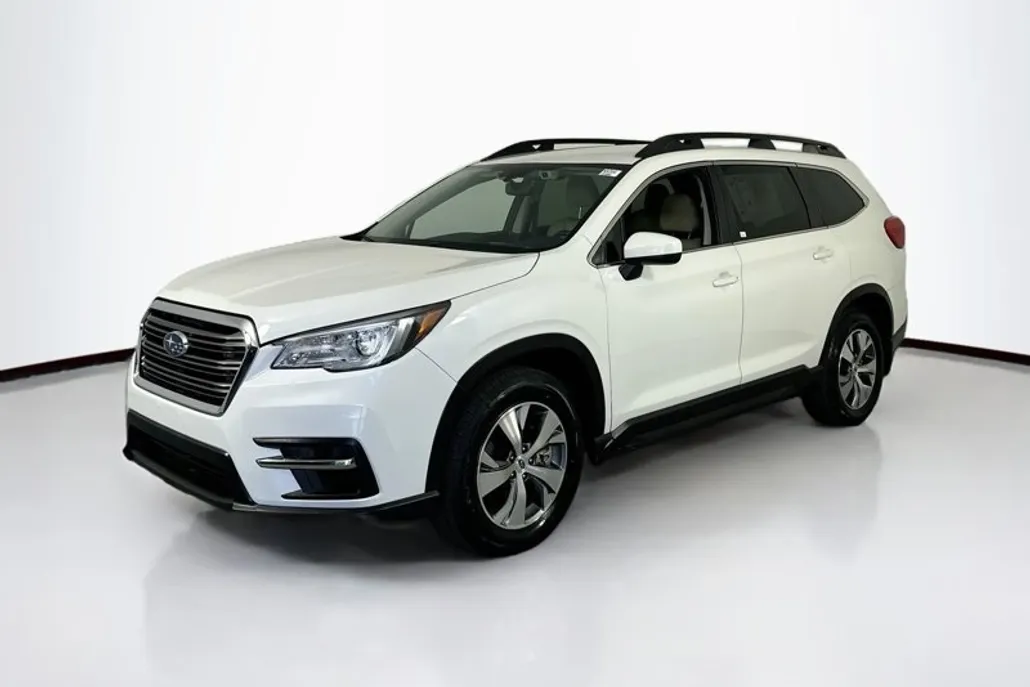 2022 Subaru Ascent Premium photo 1
