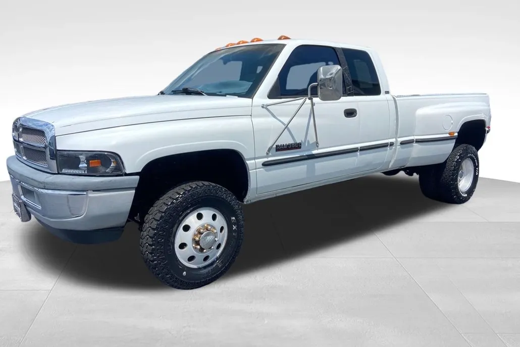 1999 Dodge Ram 3500 ST photo 1