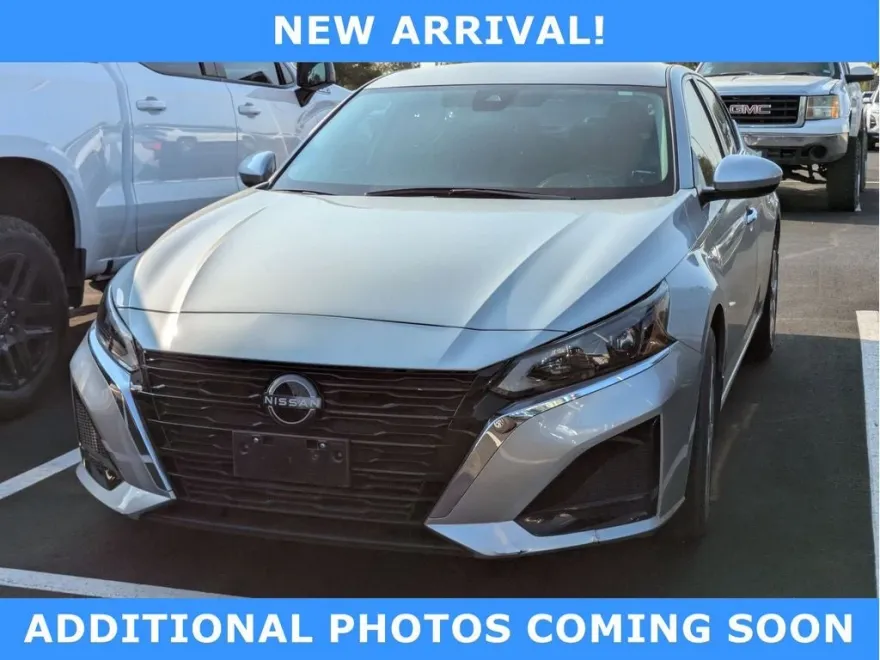 2023 Nissan Altima 2.5 S photo 1