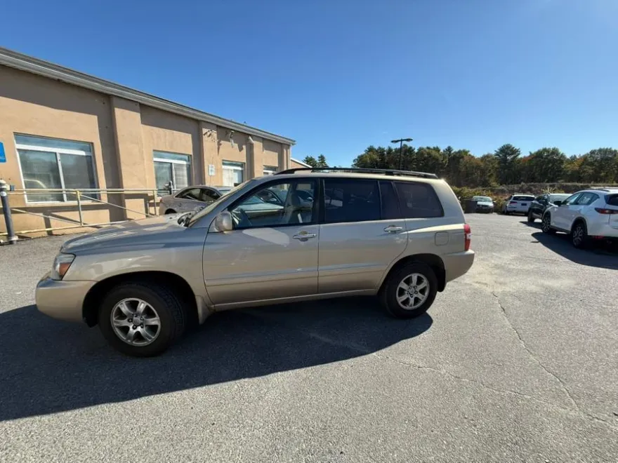 2006 Toyota Highlander Limited photo 1