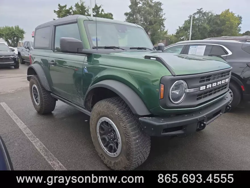 2024 Ford Bronco Black Diamond photo 1