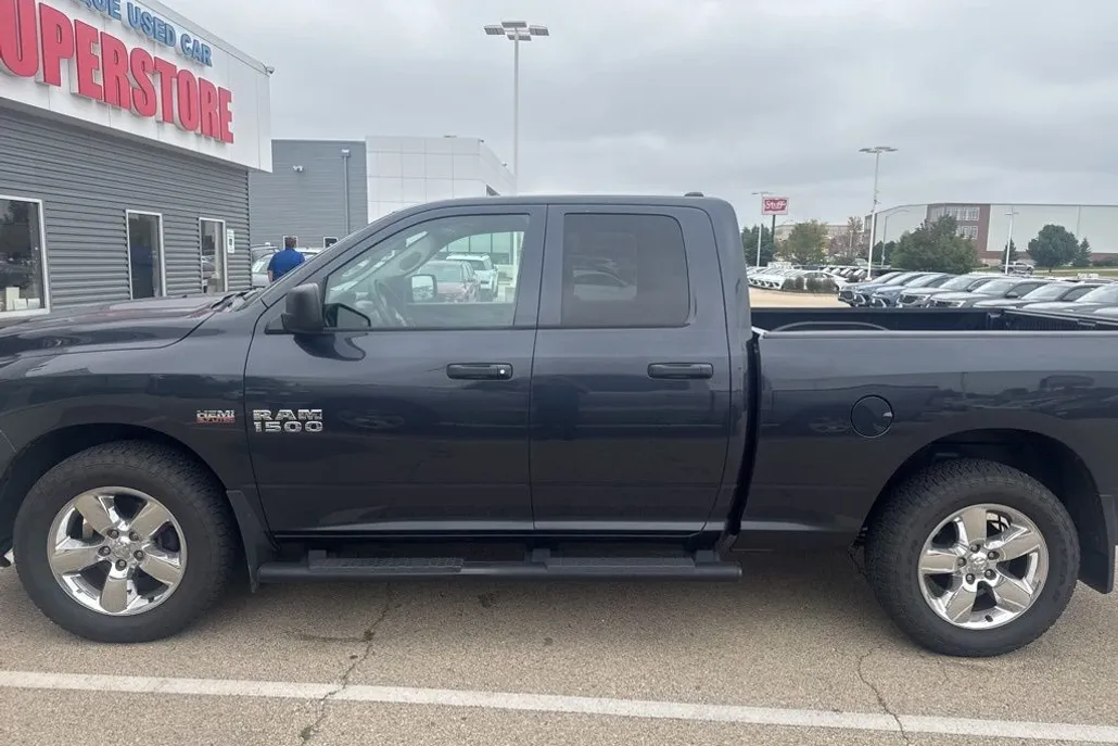 2015 Ram 1500 Express photo 1