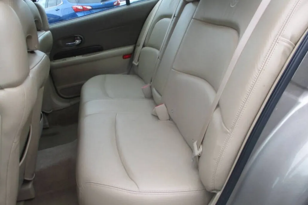 2004 Buick LeSabre Limited photo 1
