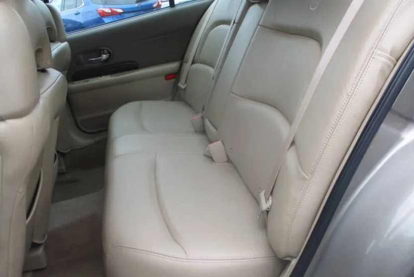 2004 Buick LeSabre Limited photo 1