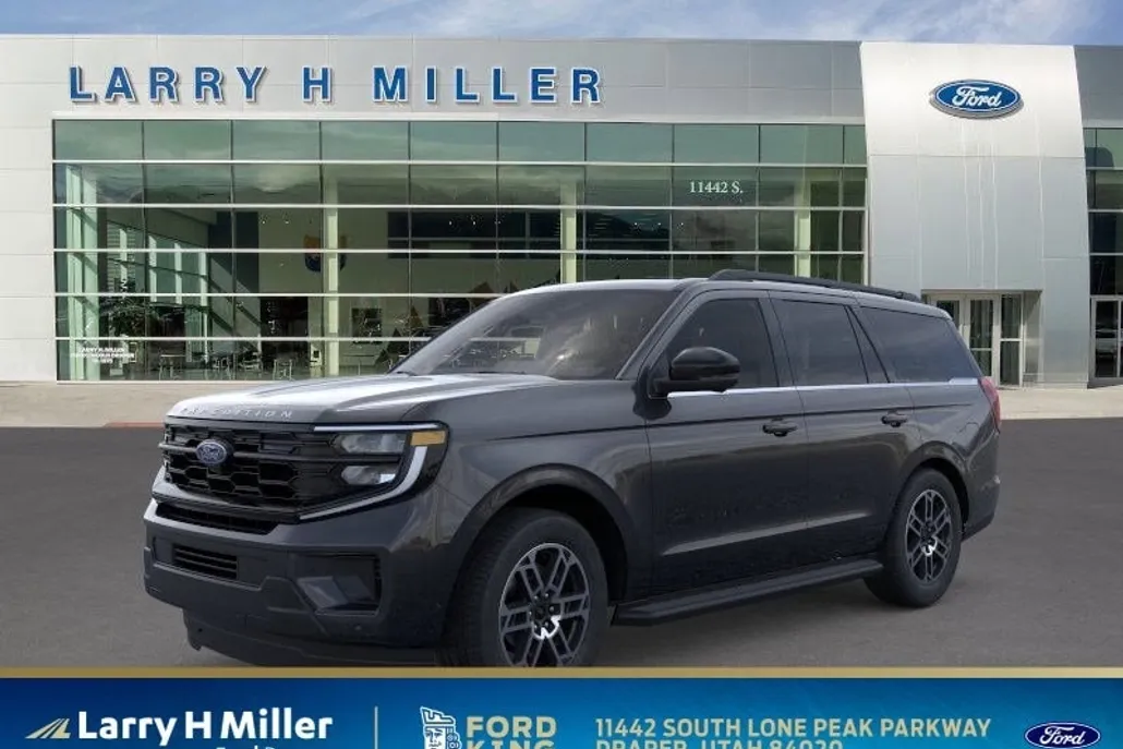 2025 Ford Expedition photo 1