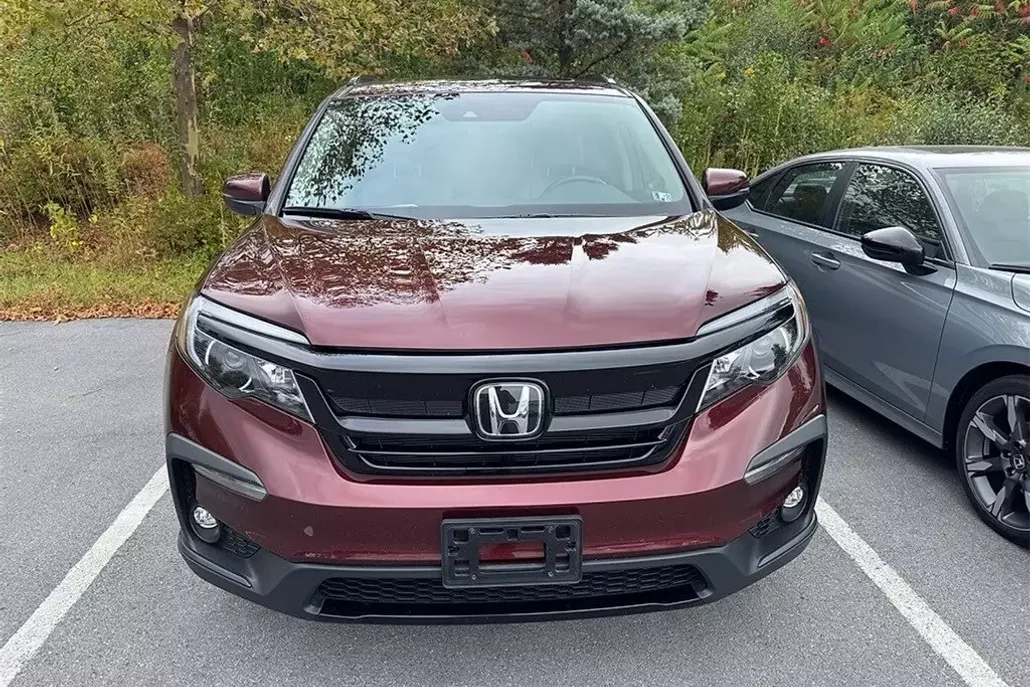 2022 Honda Pilot Special Edition photo 1