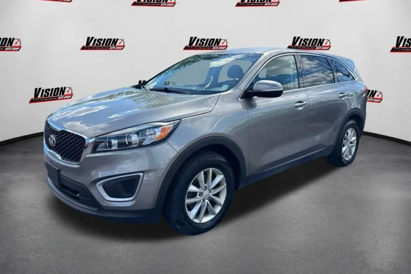 2018 Kia Sorento L photo 1