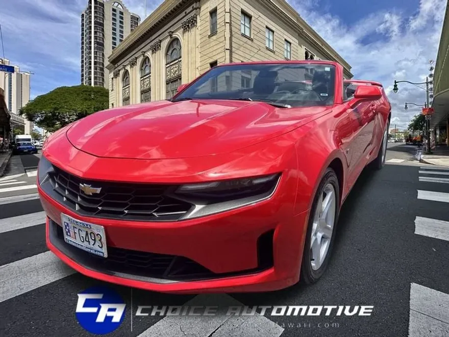 2022 Chevrolet Camaro 1LT photo 1