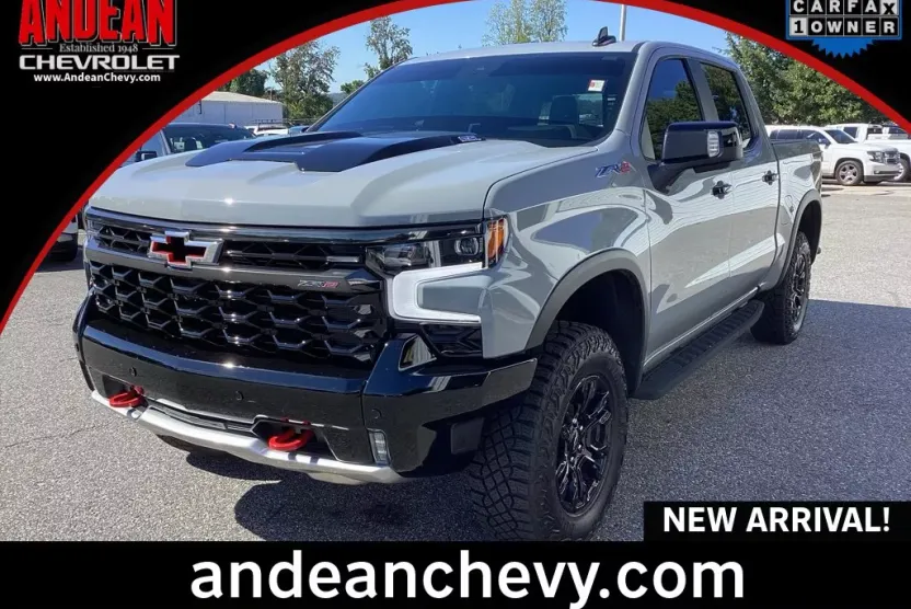 2025 Chevrolet Silverado 1500 ZR2 photo 1