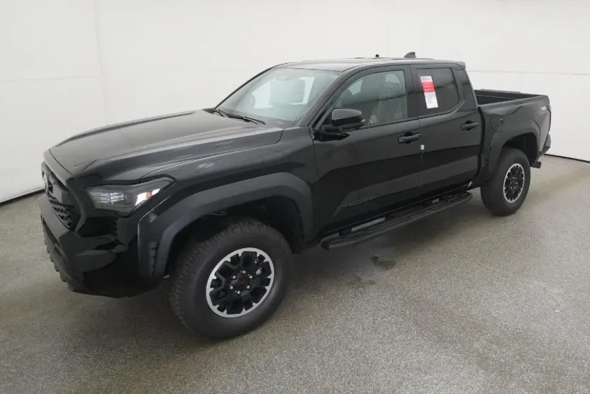 2025 Toyota Tacoma TRD Off-Road Double Cab photo 1