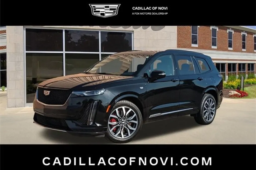 2024 Cadillac XT6 Sport photo 1
