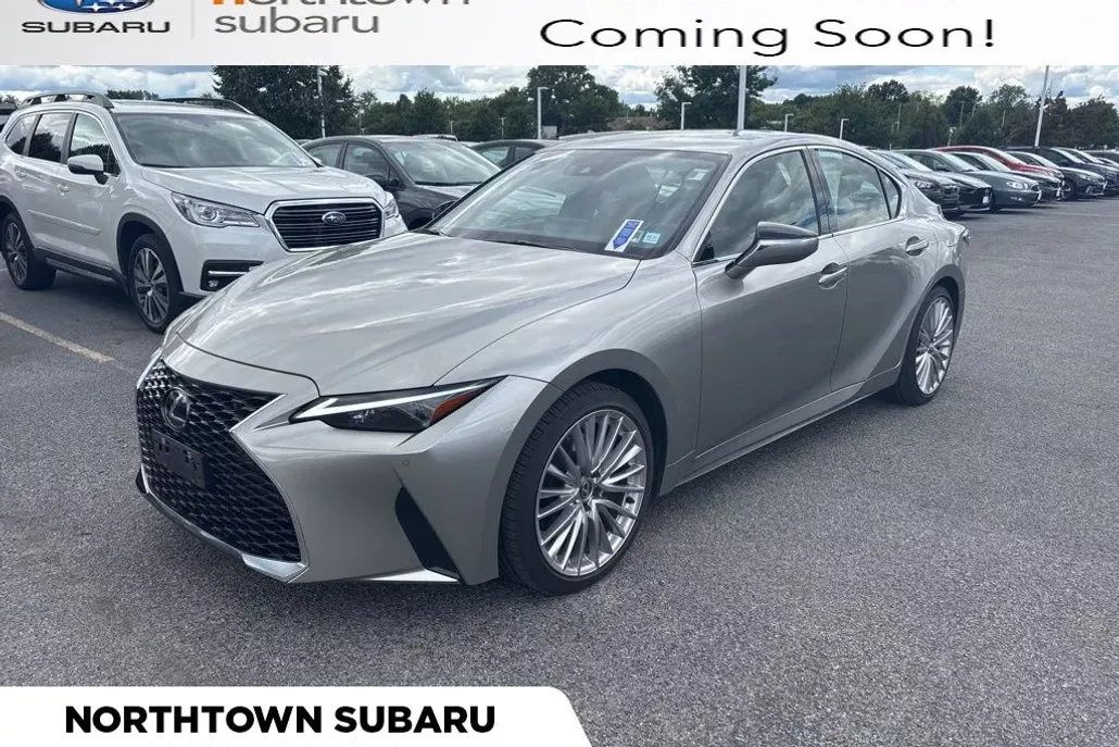 2023 Lexus IS 300 photo 1