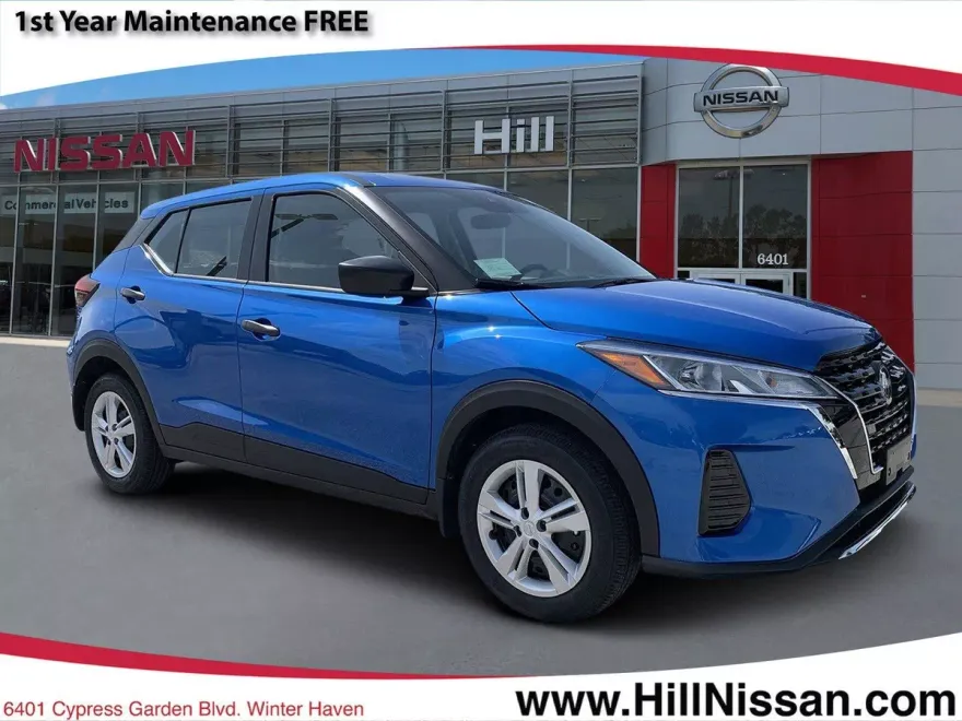 2025 Nissan Kicks Play S photo 1
