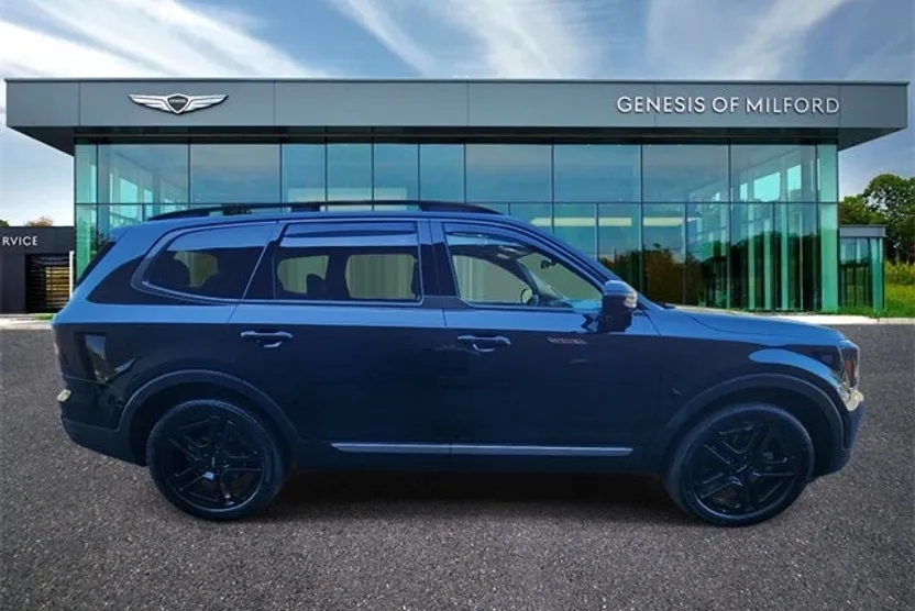 2023 Kia Telluride X-Line photo 1