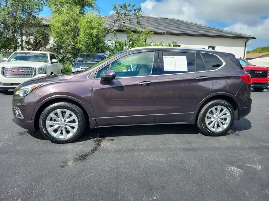 2018 Buick Envision Essence photo 1