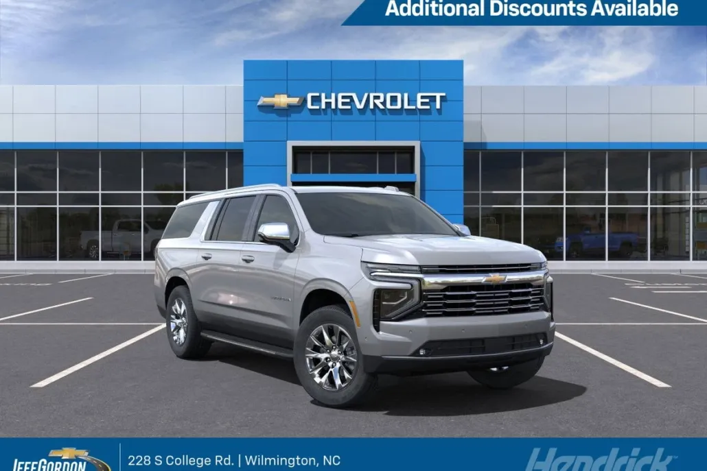 2025 Chevrolet Suburban Premier photo 1