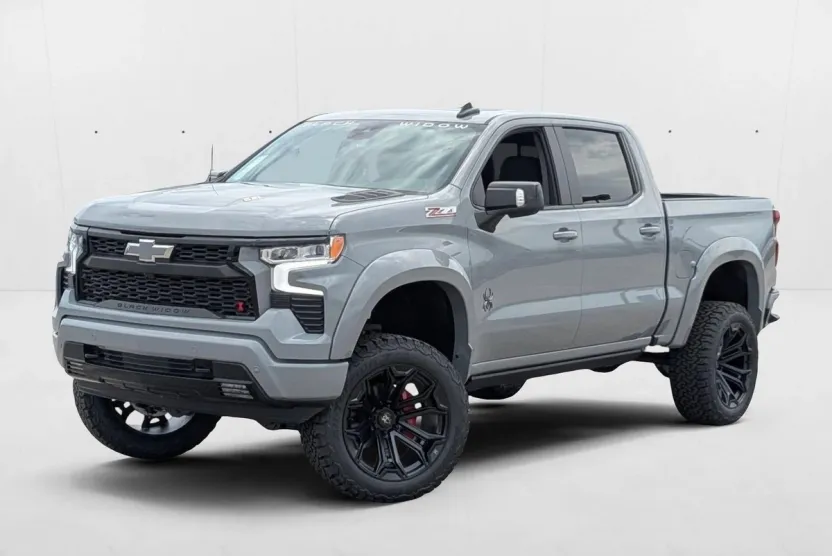2025 Chevrolet Silverado 1500 RST photo 1