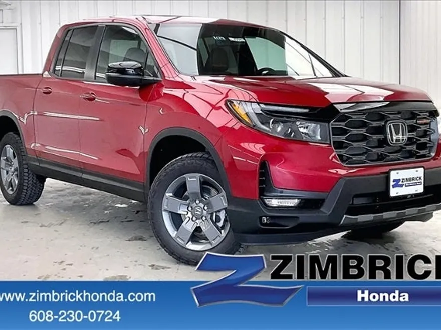 2025 Honda Ridgeline TrailSport photo 1