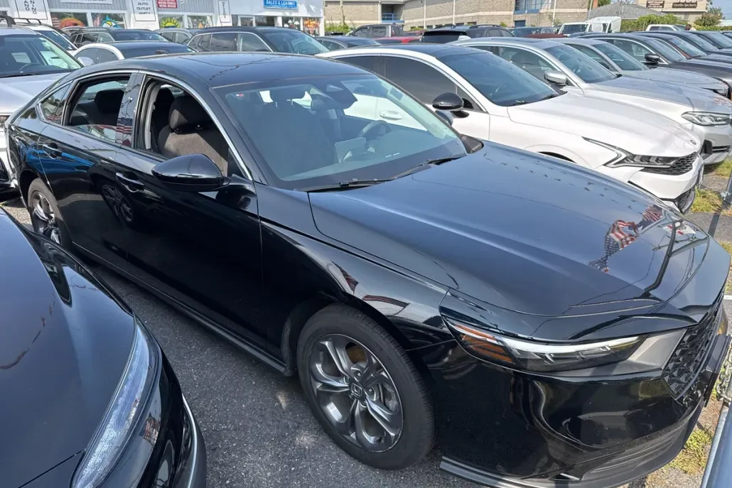 2024 Honda Accord EX photo 1