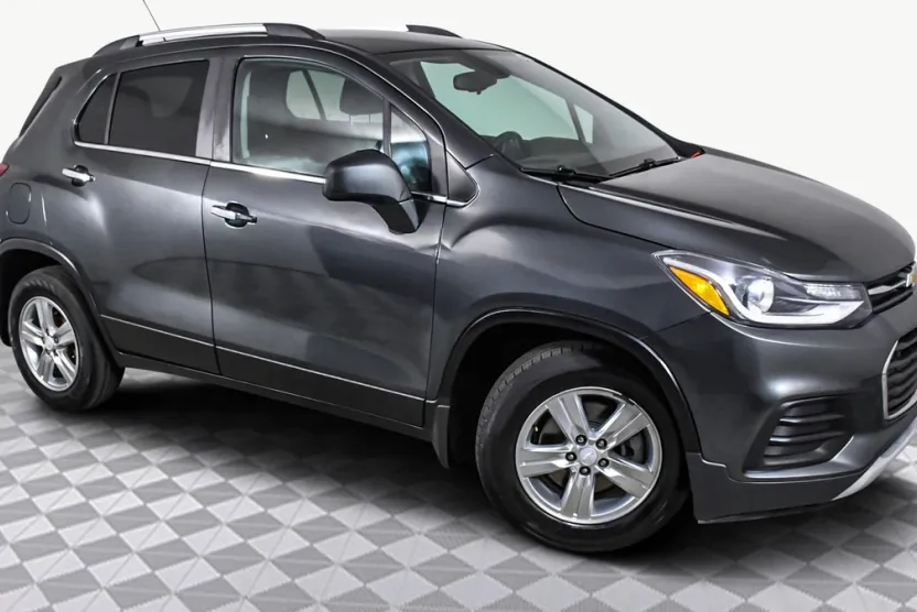 2019 Chevrolet Trax LT photo 1
