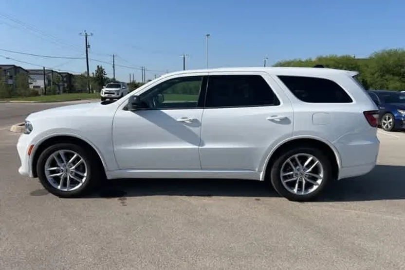 2023 Dodge Durango GT photo 1