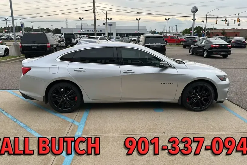 2018 Chevrolet Malibu 1LT photo 1