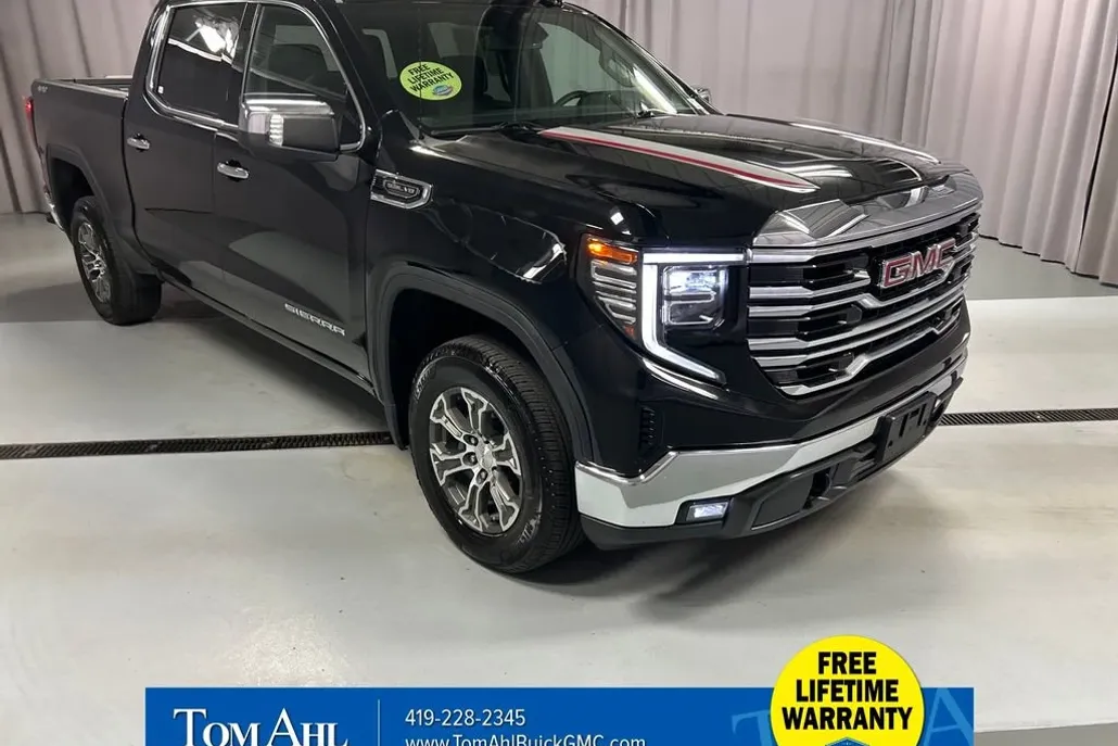 2025 Gmc Sierra 1500 SLT photo 1