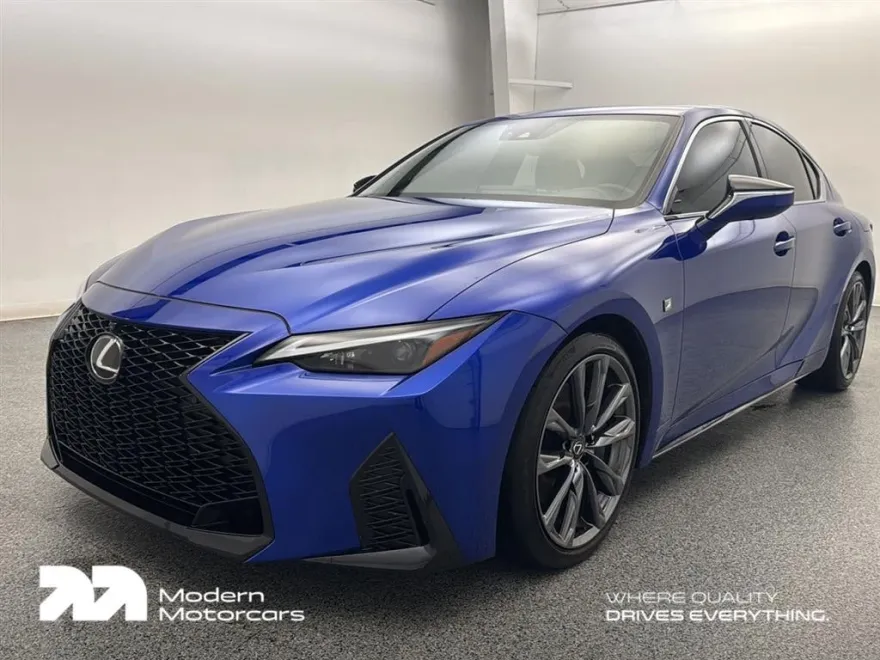 2023 Lexus IS 350 F SPORT photo 1