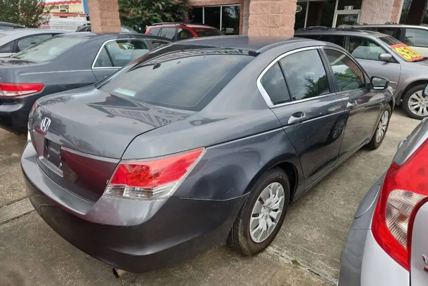 2009 Honda Accord LX photo 1