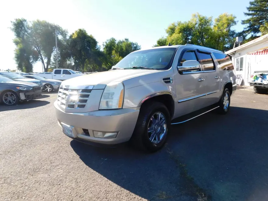 2007 Cadillac Escalade ESV photo 1