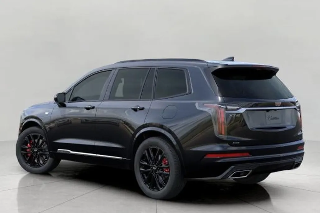 2025 Cadillac XT6 Sport photo 1