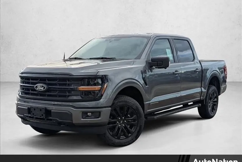 2025 Ford F-150 XLT photo 1