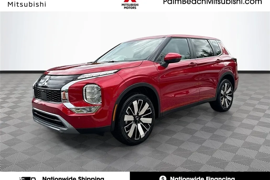 2025 Mitsubishi Outlander SE photo 1