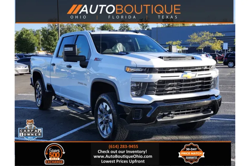 2024 Chevrolet Silverado 2500HD Custom photo 1