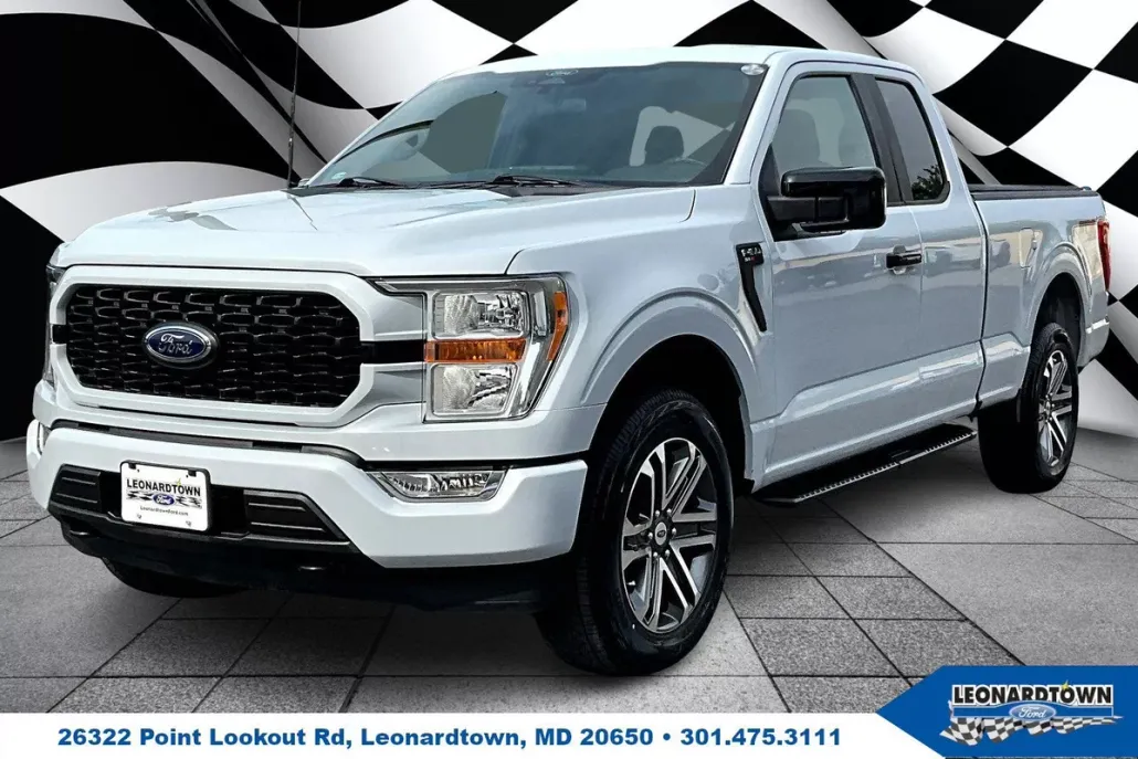 2022 Ford F-150 XL STX photo 1