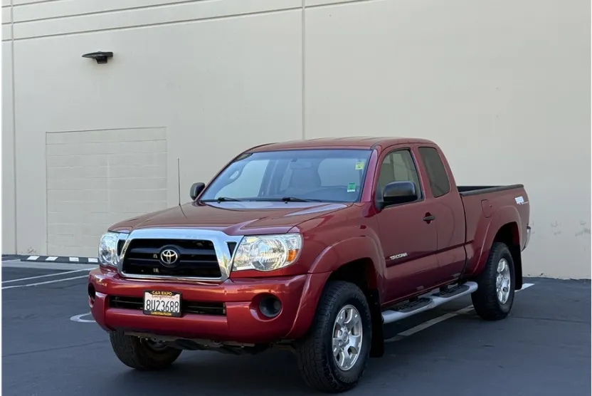 2007 Toyota Tacoma Access Cab PreRunner photo 1