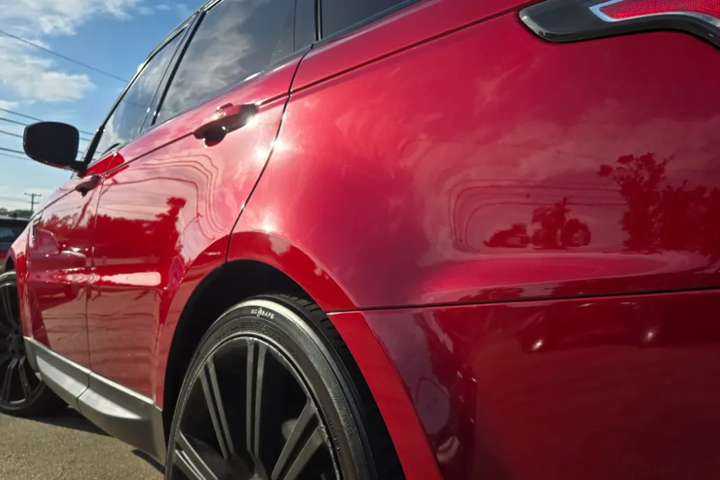 2014 Land Rover Range Rover Sport HSE photo 1