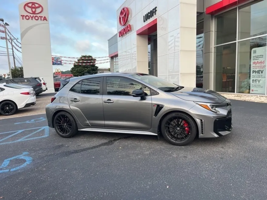 2025 Toyota Corolla GR Premium photo 1