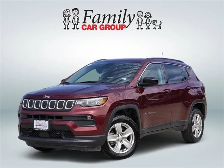 2022 Jeep Compass Latitude photo 1